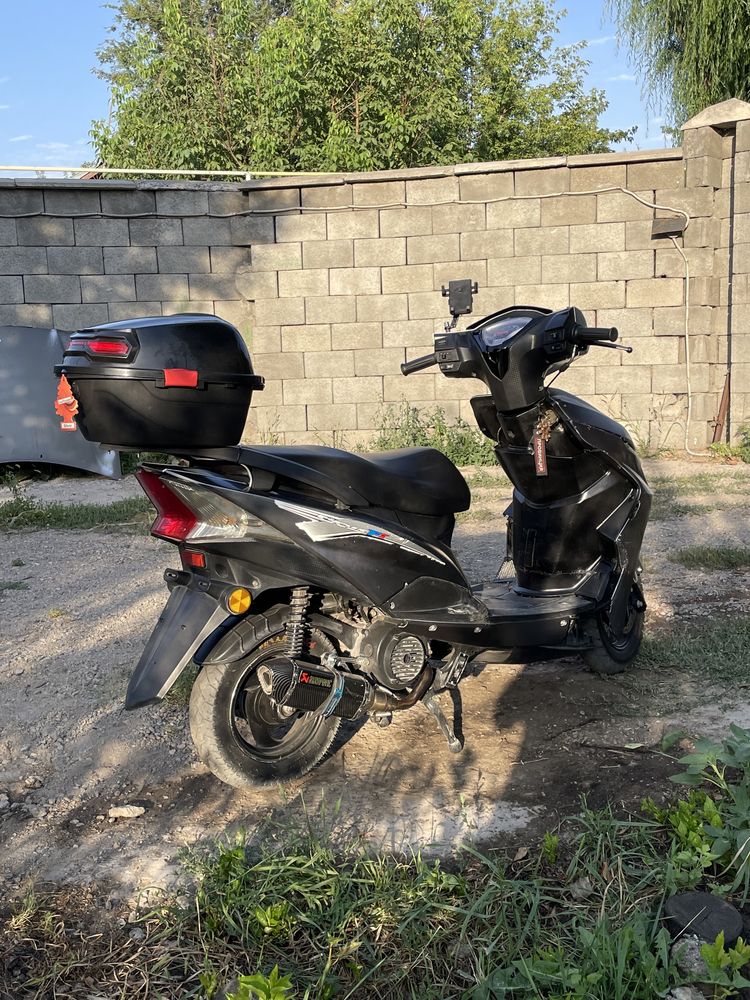 Продам Мопед М12