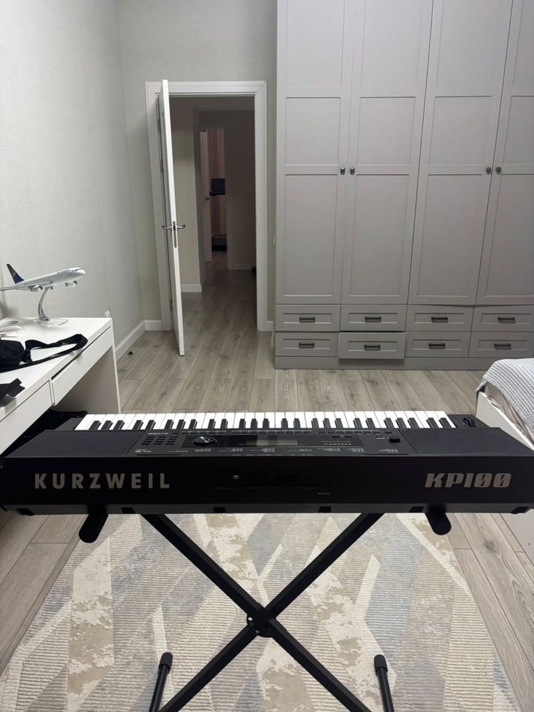 Синтезатор Kurzweil kp100 в отличном состоянии.