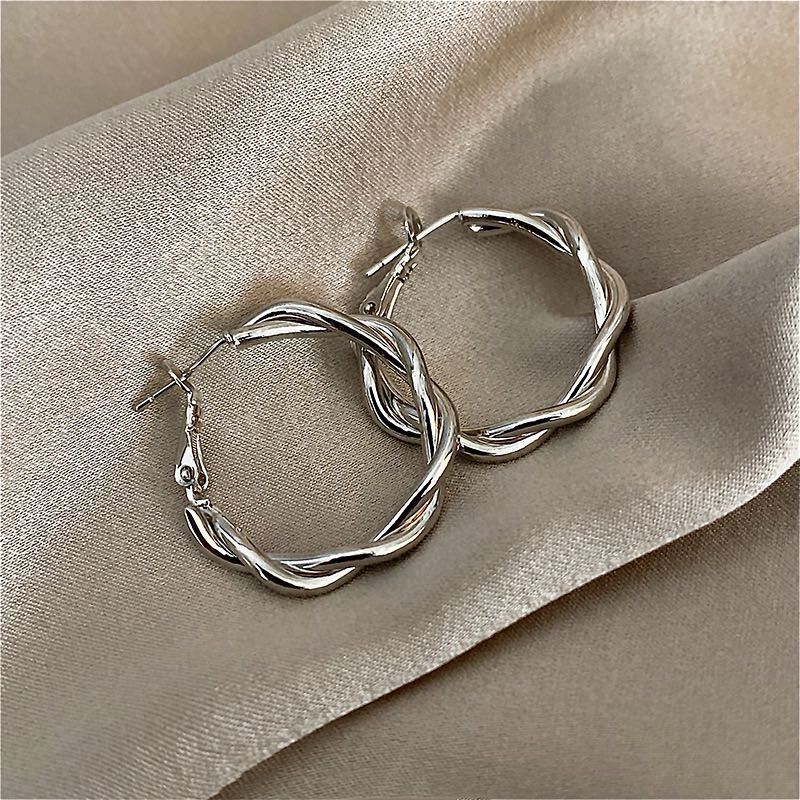 Сережки титановые