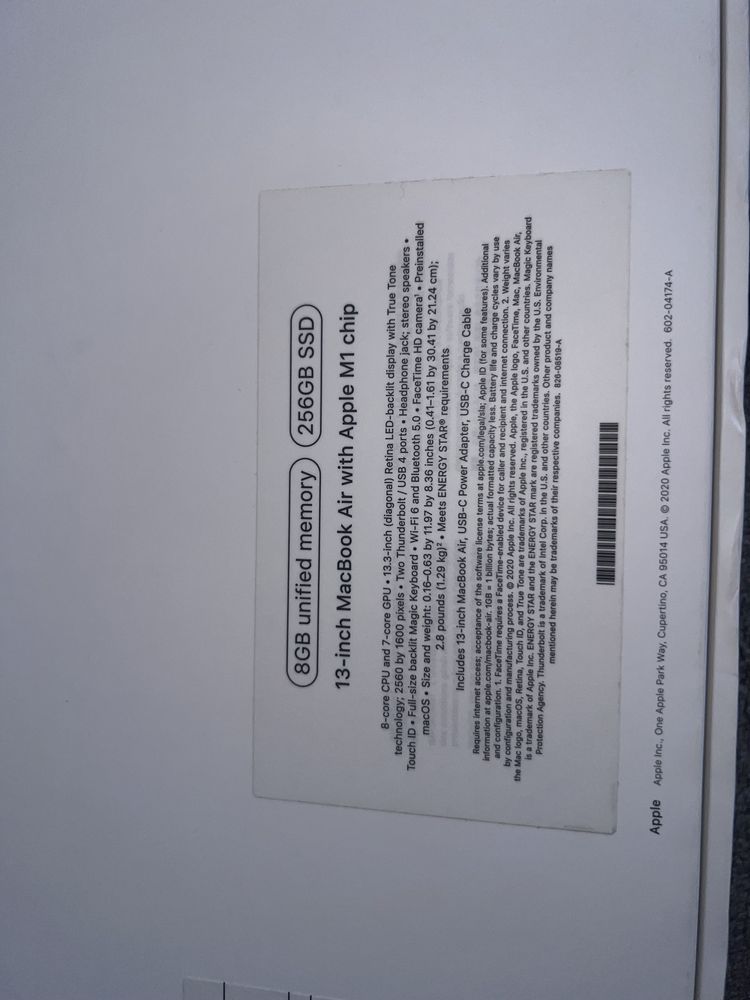 Продаю 13-inch MacBook Air with Apple M1 chip