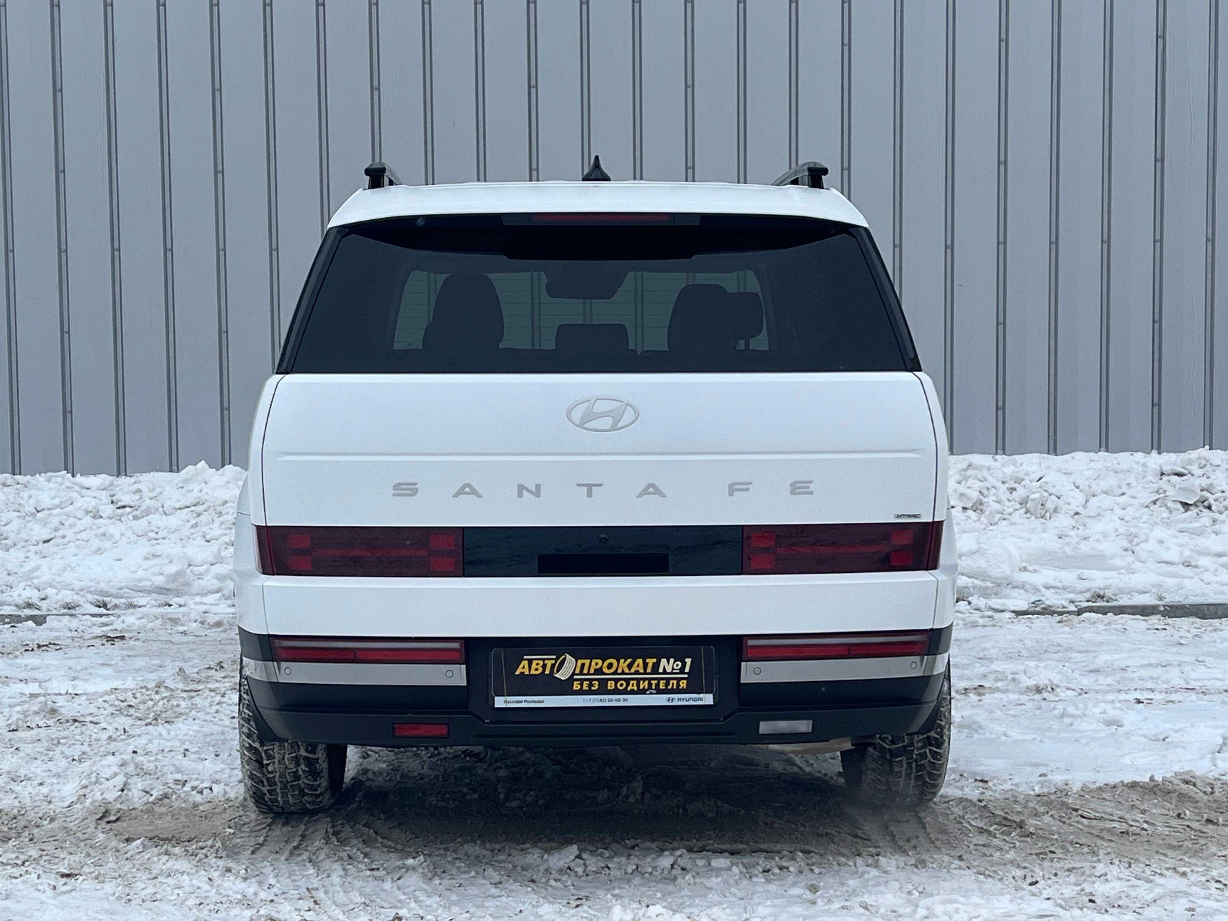 Hyundai Santa Fe БЕЗ ВОДИТЕЛЯ. Прокат авто. Аренда авто. Аренда машин.