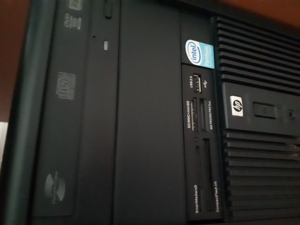 Срочно продаётся  ПК Комплект  HP Всё есть всё в идеале шикарно 11год