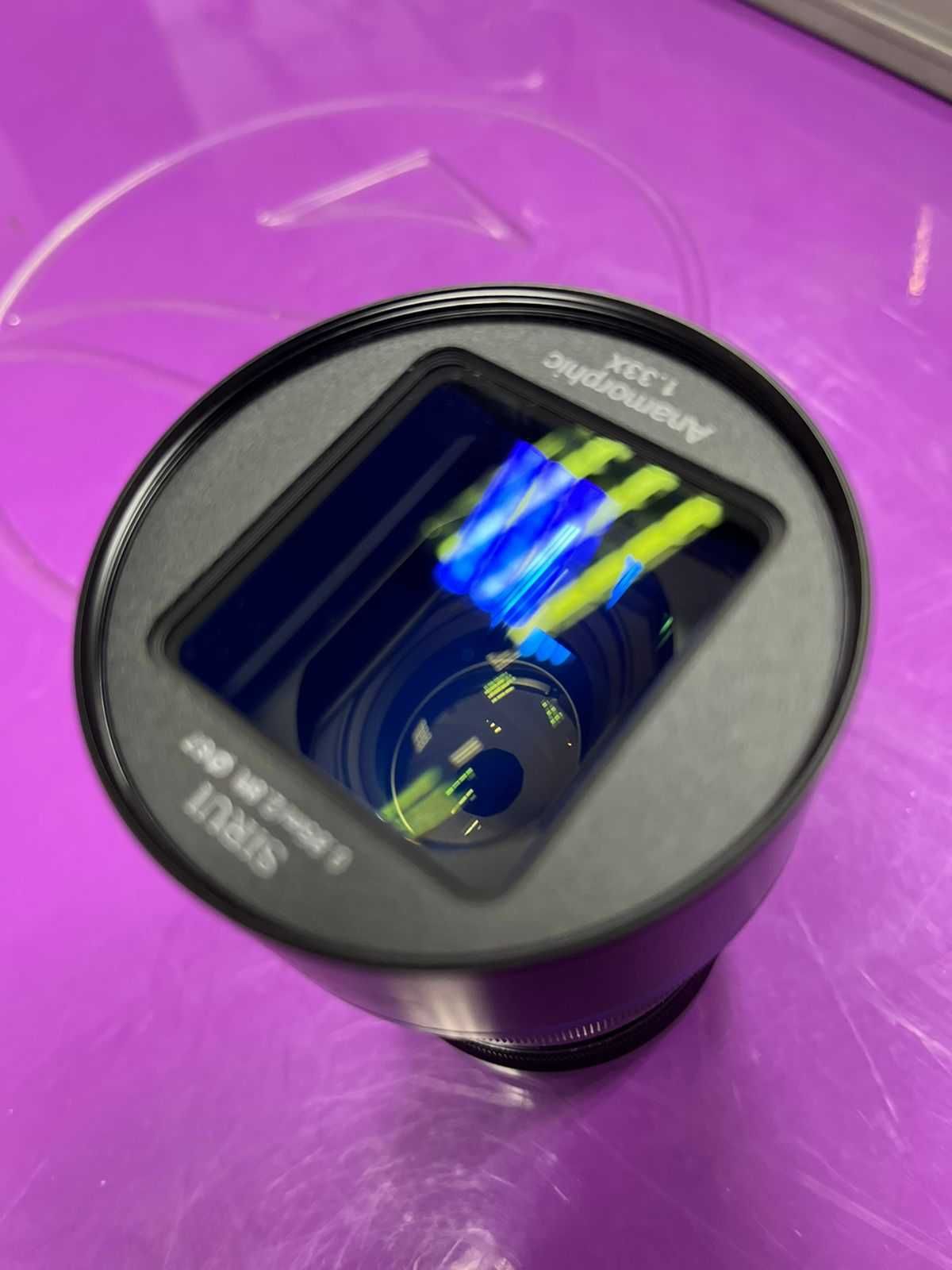 Продам объектив Sony E-mount (анаморф)