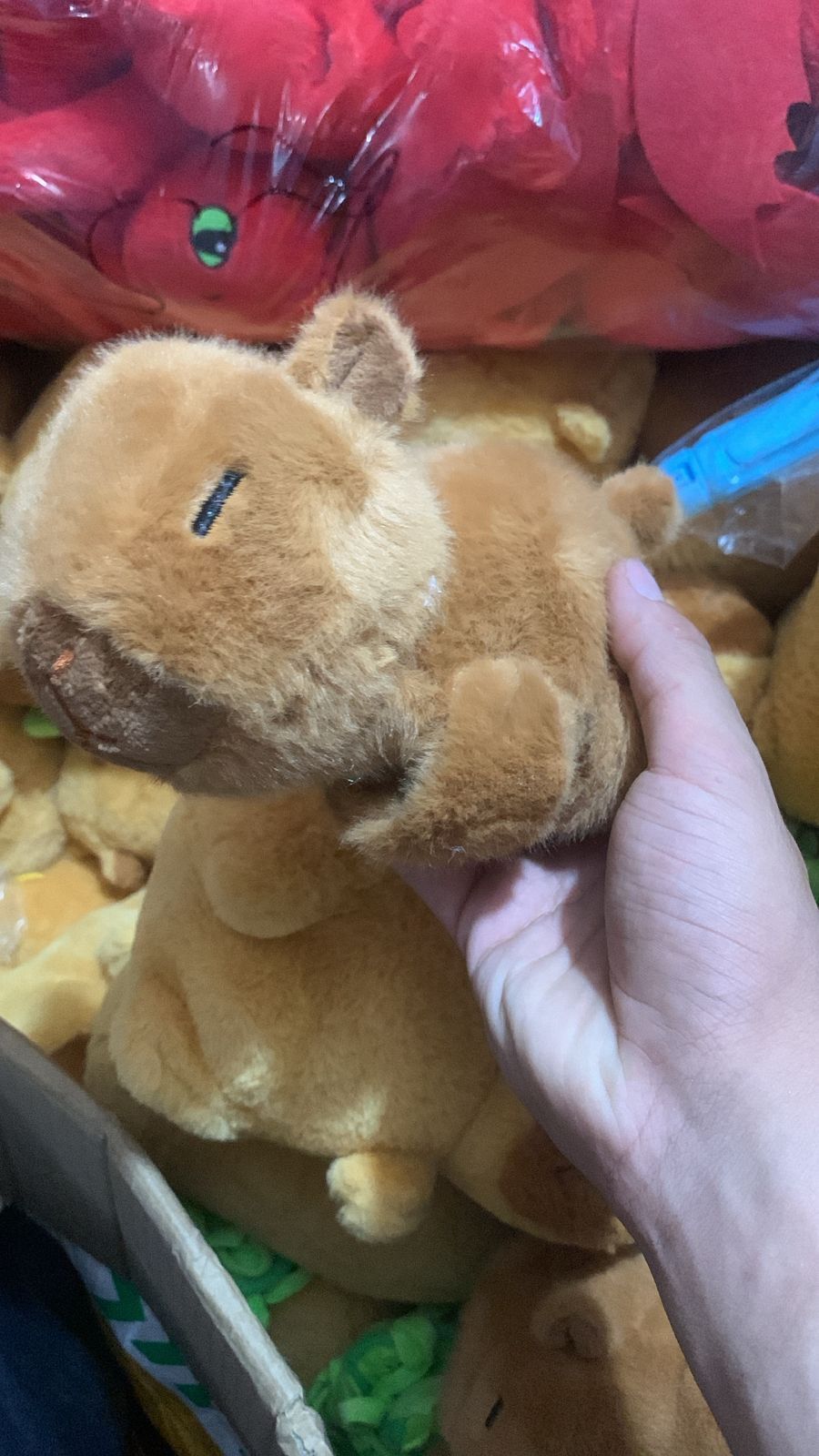Игрушки со склада