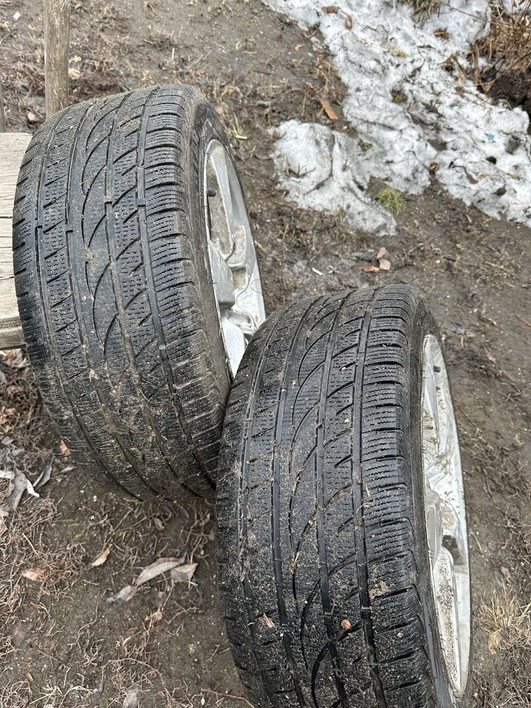 Продам колеса в сборе ( диски и резина )