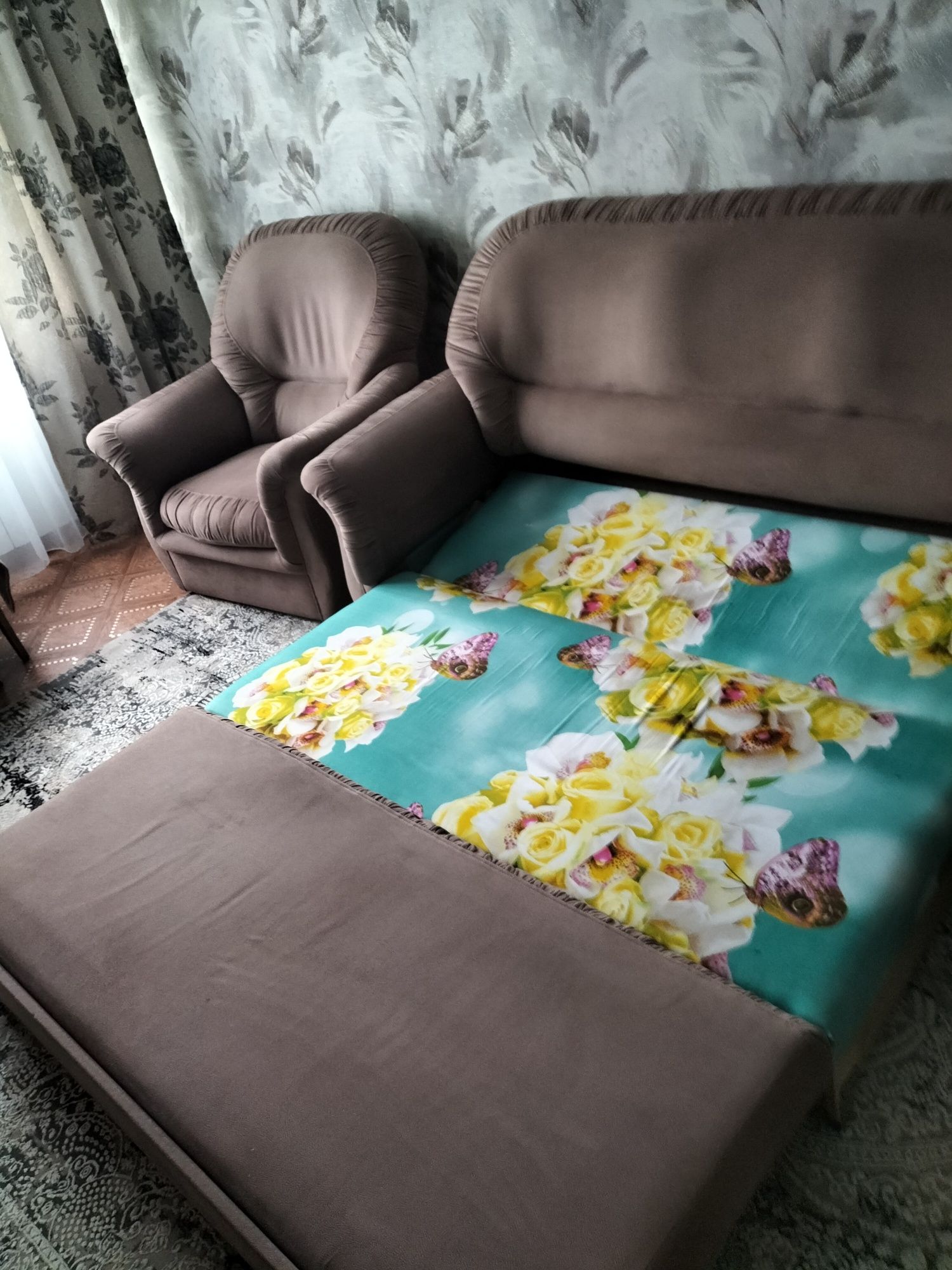 Продам мягкий уголок