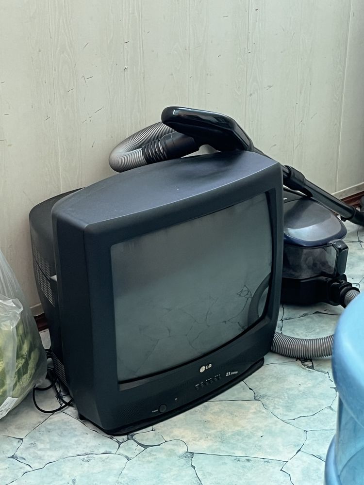 Телевизор рабочий