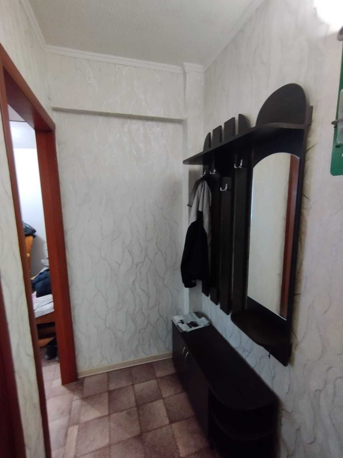Продам двух комнатную квартиру