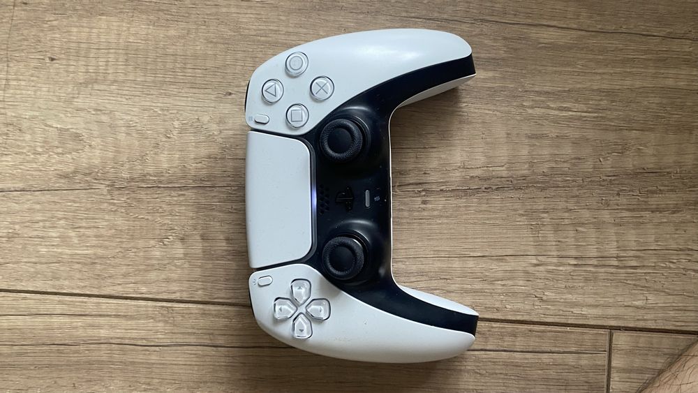 Продам play station 5 slim