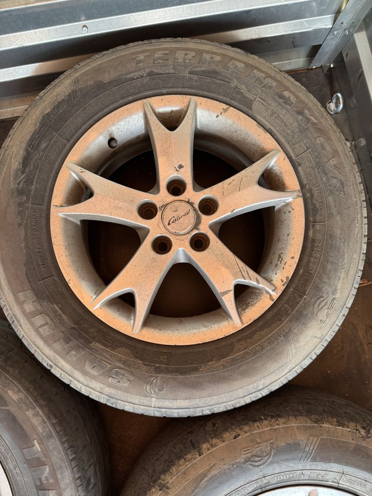 Продам диски с резиной R16 5.114,3