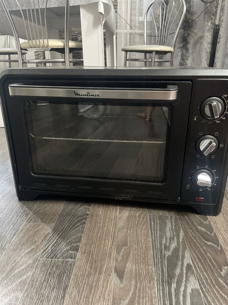 Продам духовку Мулинекс