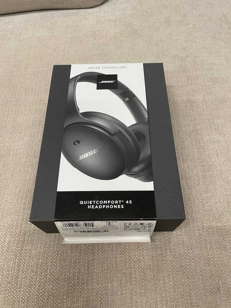 Продам оригинальные наушники Bose QC 45 в отличном состоянии