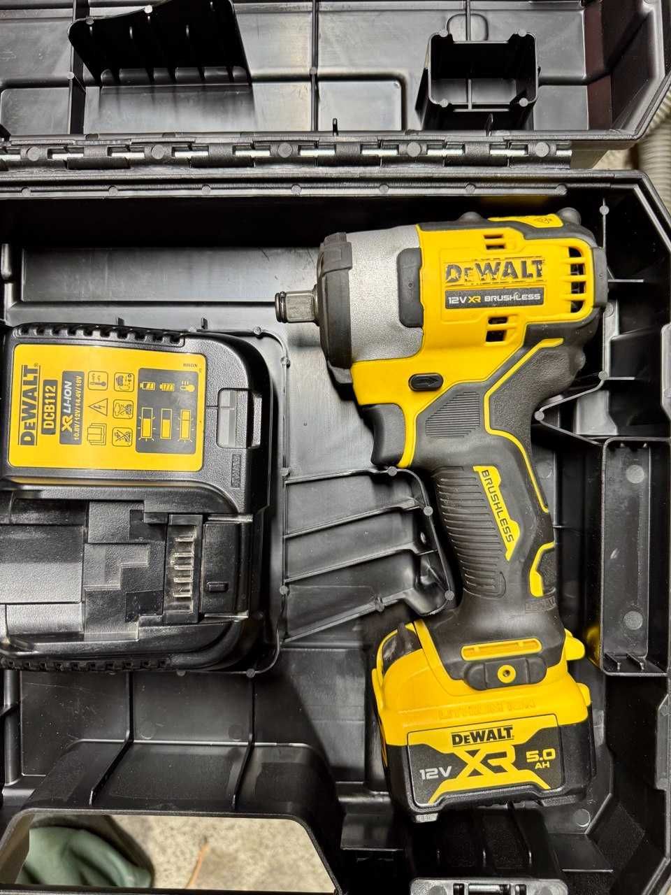 Dewalt 901 гайковерт винтоверт шуруповерт+кейс+з/у+акб, ОРИГИНАЛ