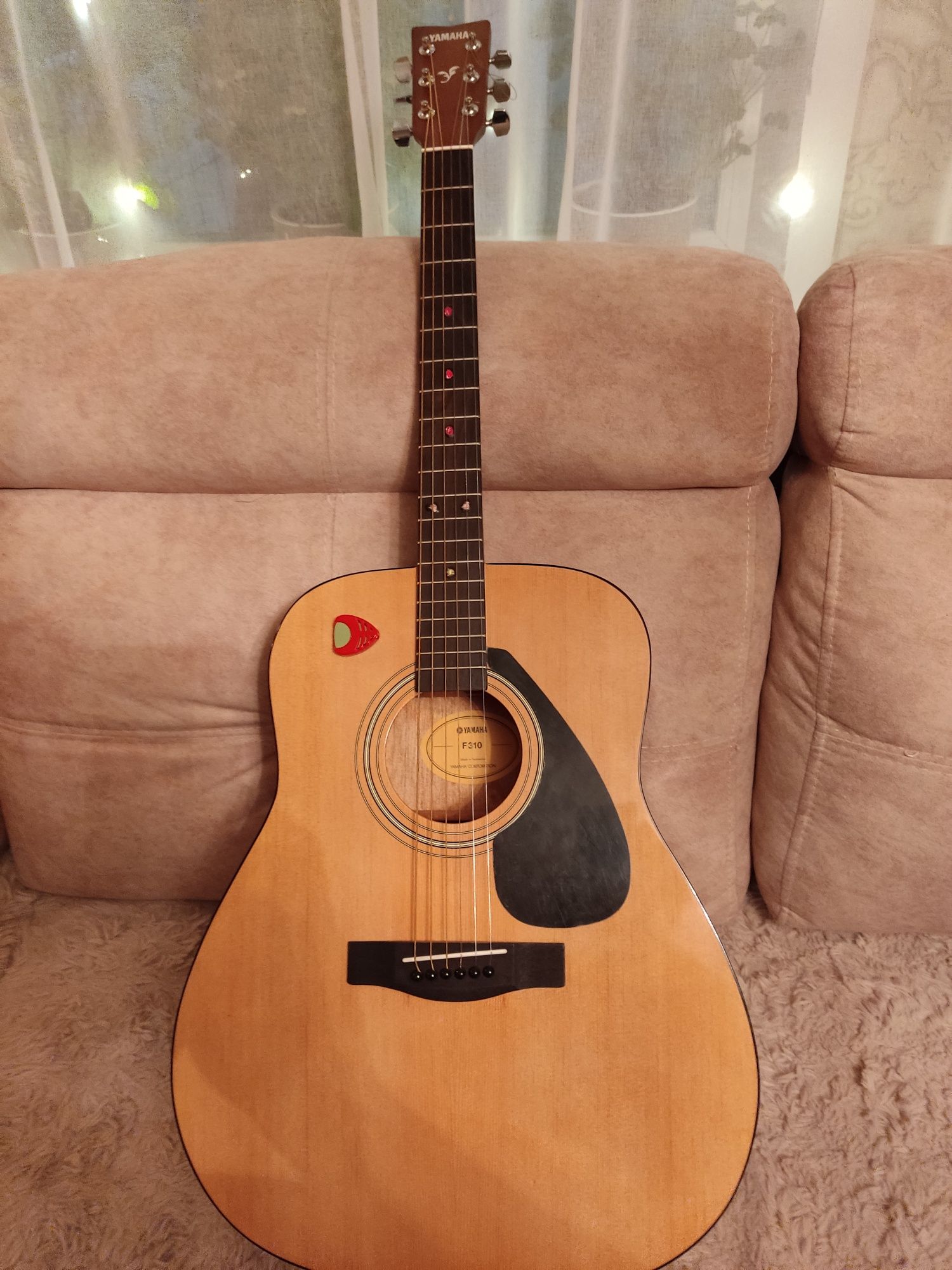 Акустическая гитара Yamaha F310