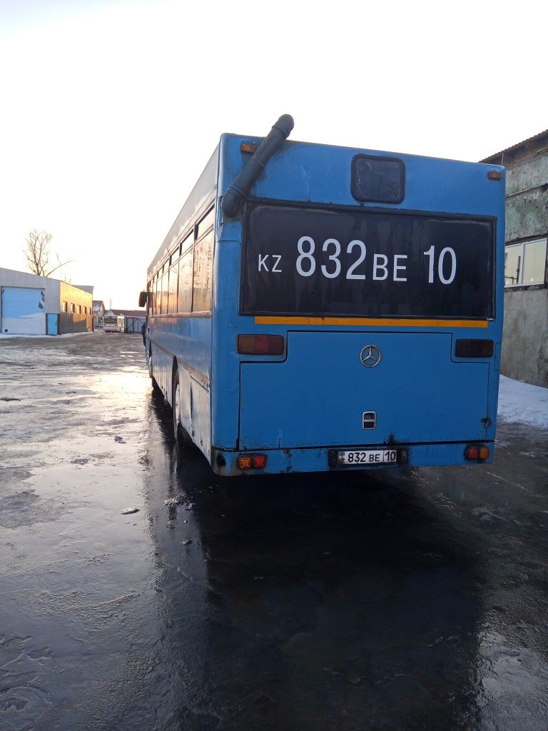 Продам Мерседес 405, 1992г
