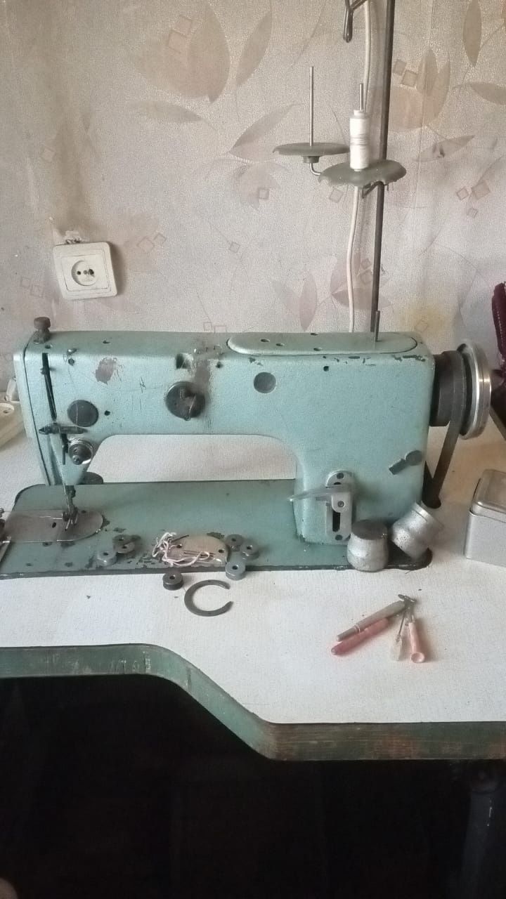Продам швейную машинку 22 класса