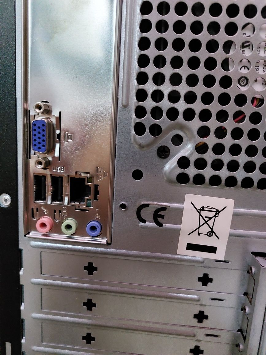 Компьютер INTEL i3 3220 ,сёкет 1150, ОЗУ4-2 Gb,500 Gb,полностью исправ