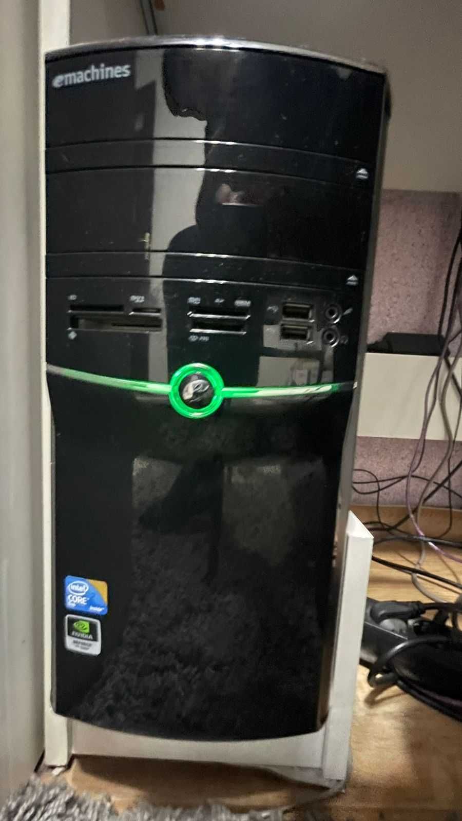 Продам персональный компьютер в комплекте eMachines Acer
