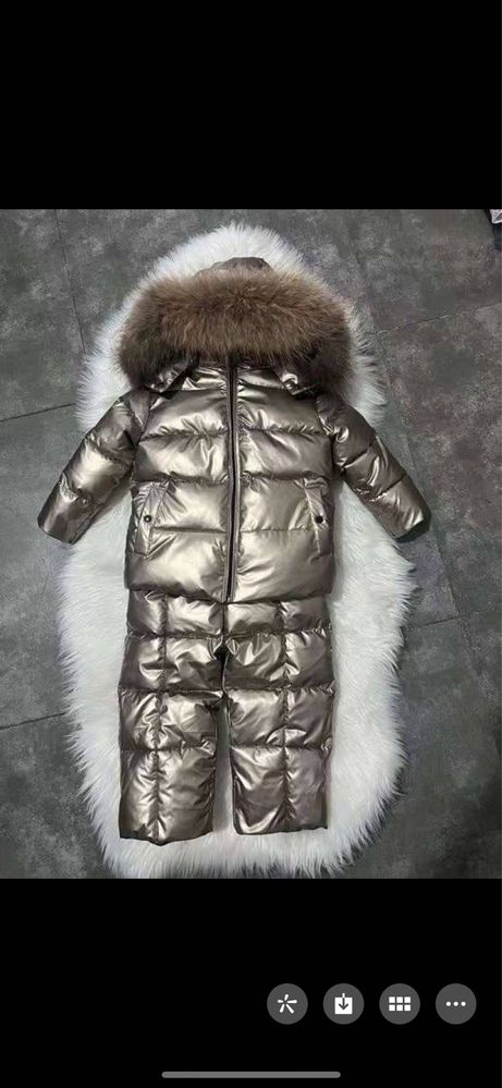 Продам зимнюю детскую одежду