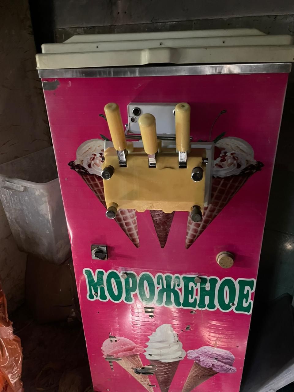 Мороженое аппарат фризер 380волт