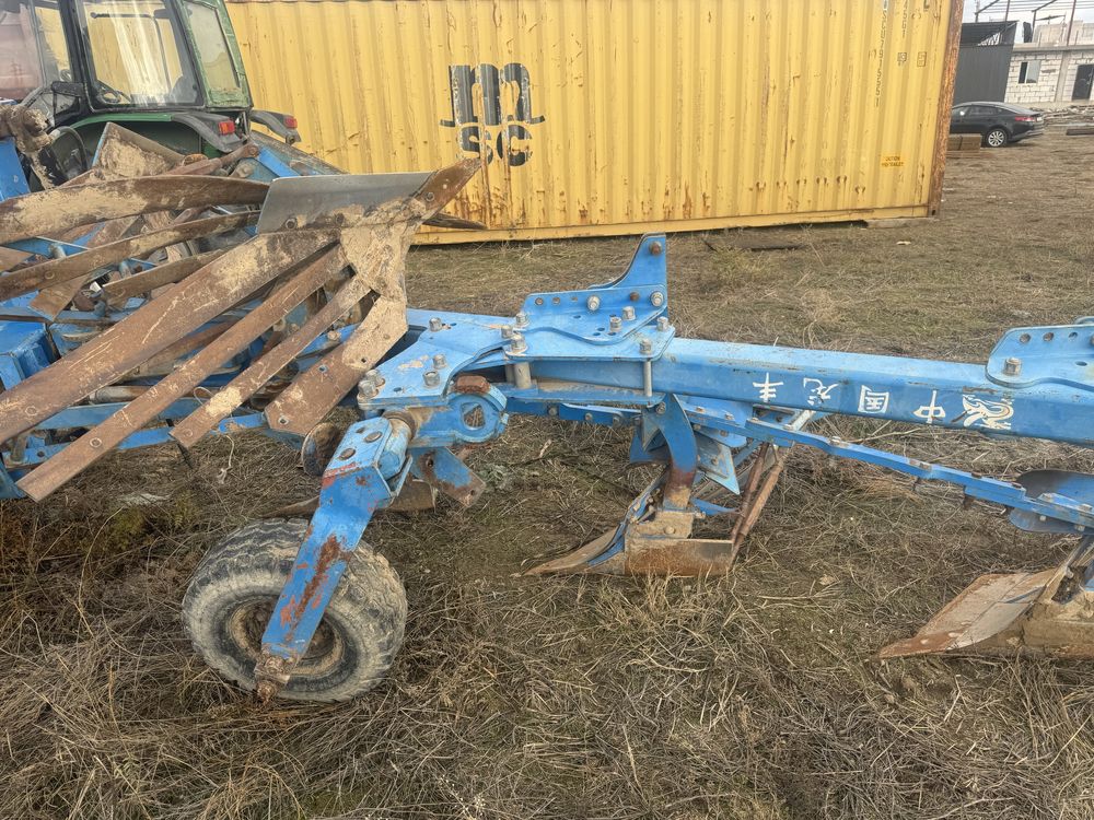 Плуг обороный 1LYF-350