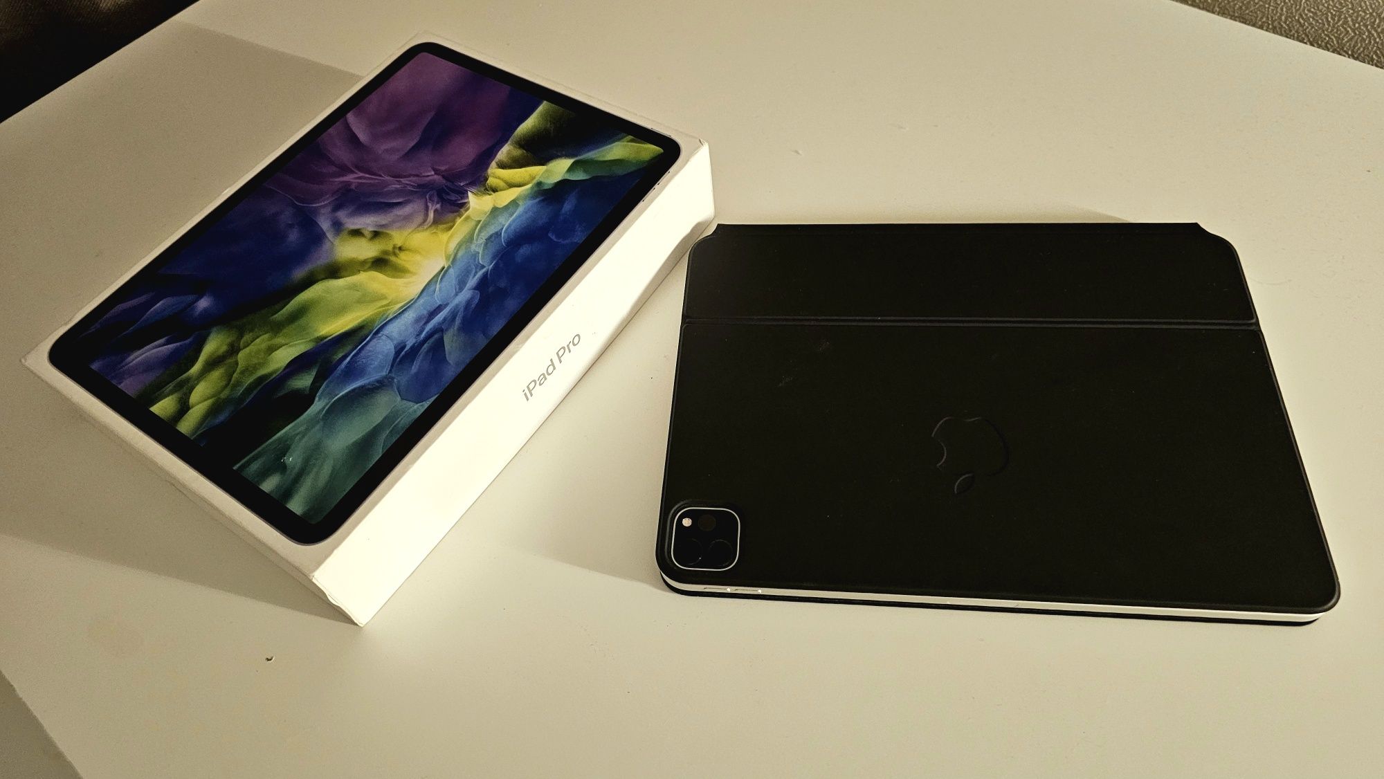 Ipad 11 pro 2 поколения 128gb wifi с клавиатурой magic keyboard