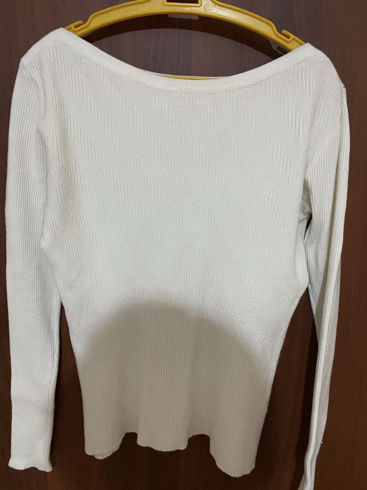 Женские  кофты  отличном  состояний  продам. Листайте . Торг есть