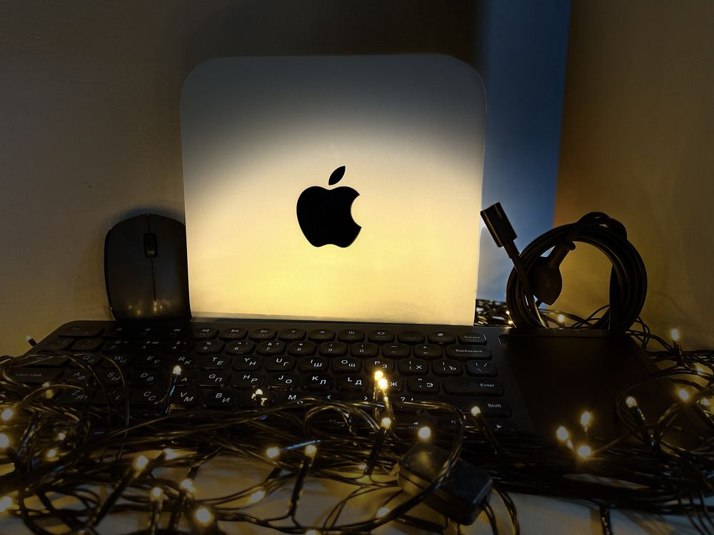 Mac mini M1 / Мак мини M1 2020 / 4К монитор