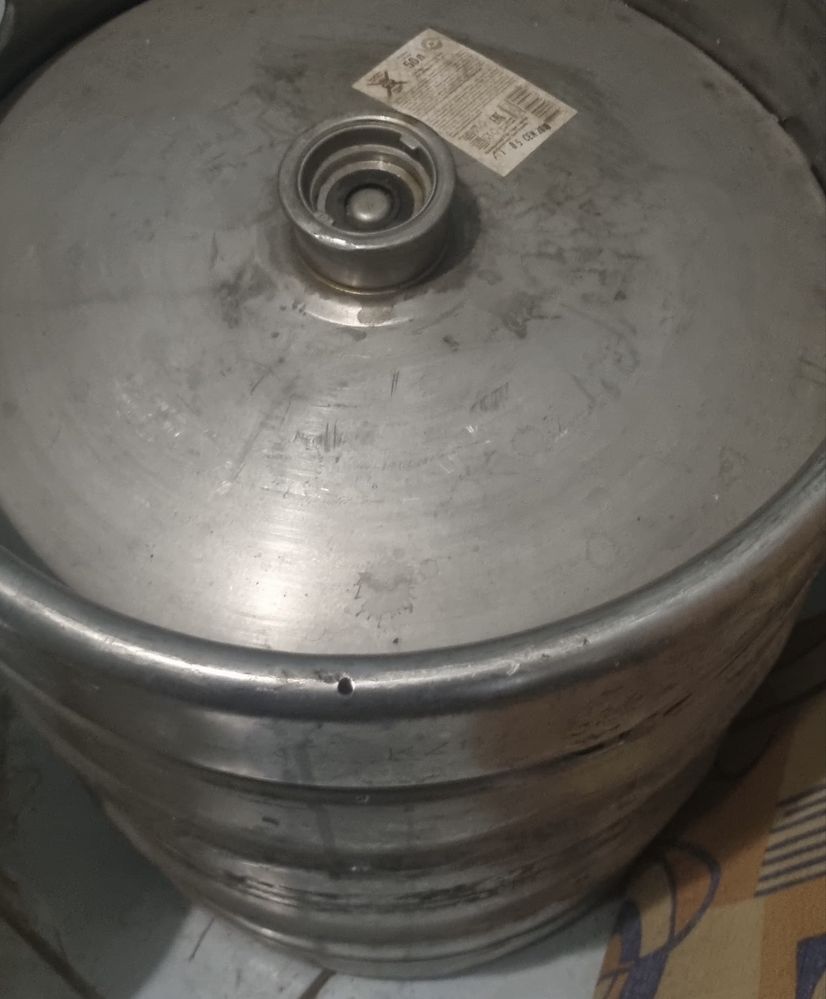 Продам пивную кегу 50 л.