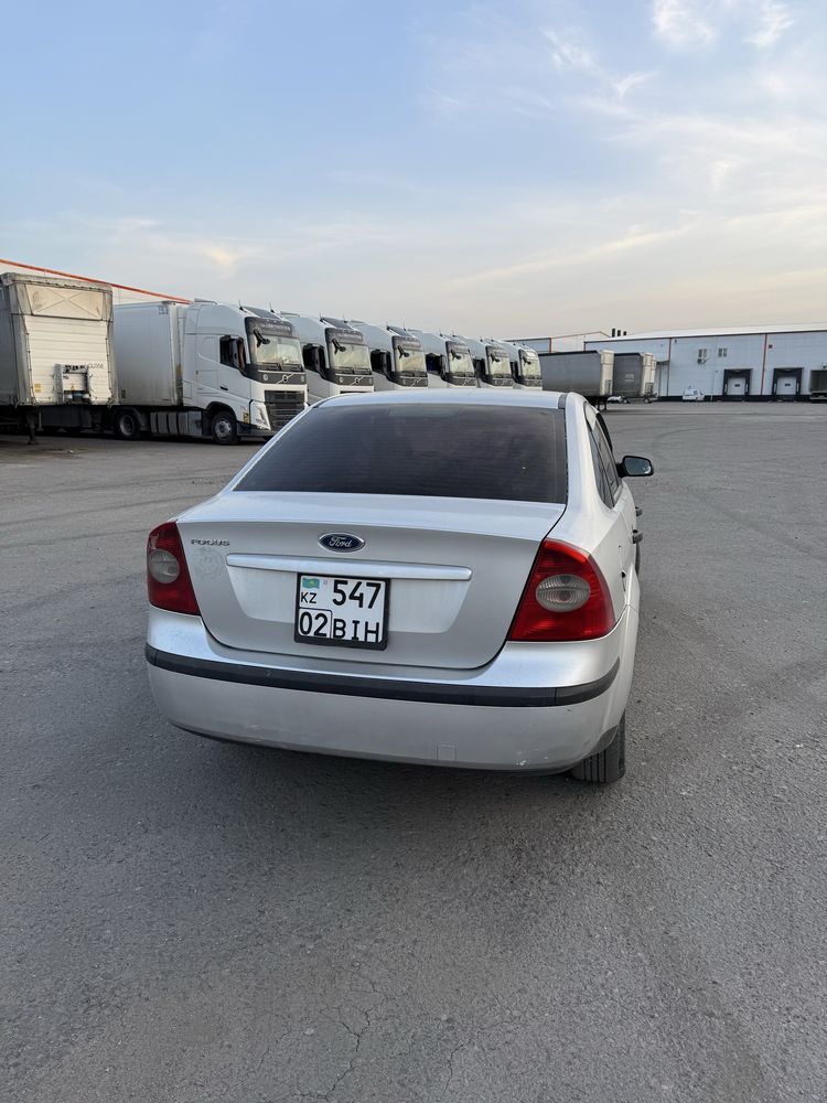 Ford focus 2 2006. 1,6. автомат
