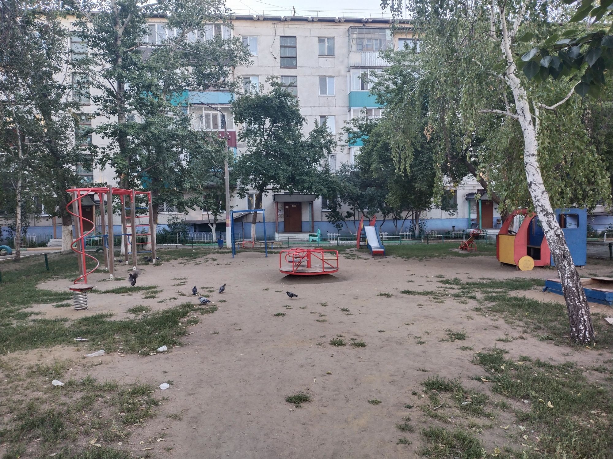 Продам 2х-ком. 10-мкр Муз/Школа.