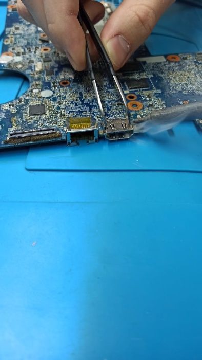Замена и восстановление HDMI разъемов на ПК и ноутбуках