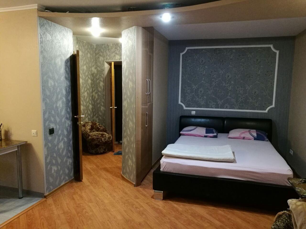 1комн.ЕвроЛюкс-НовыйГОД/Централ.ПлощОбласт.Акимат,SMART, Wi-Fi все нов