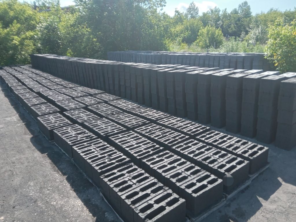 Шлакоблоки на Гавани