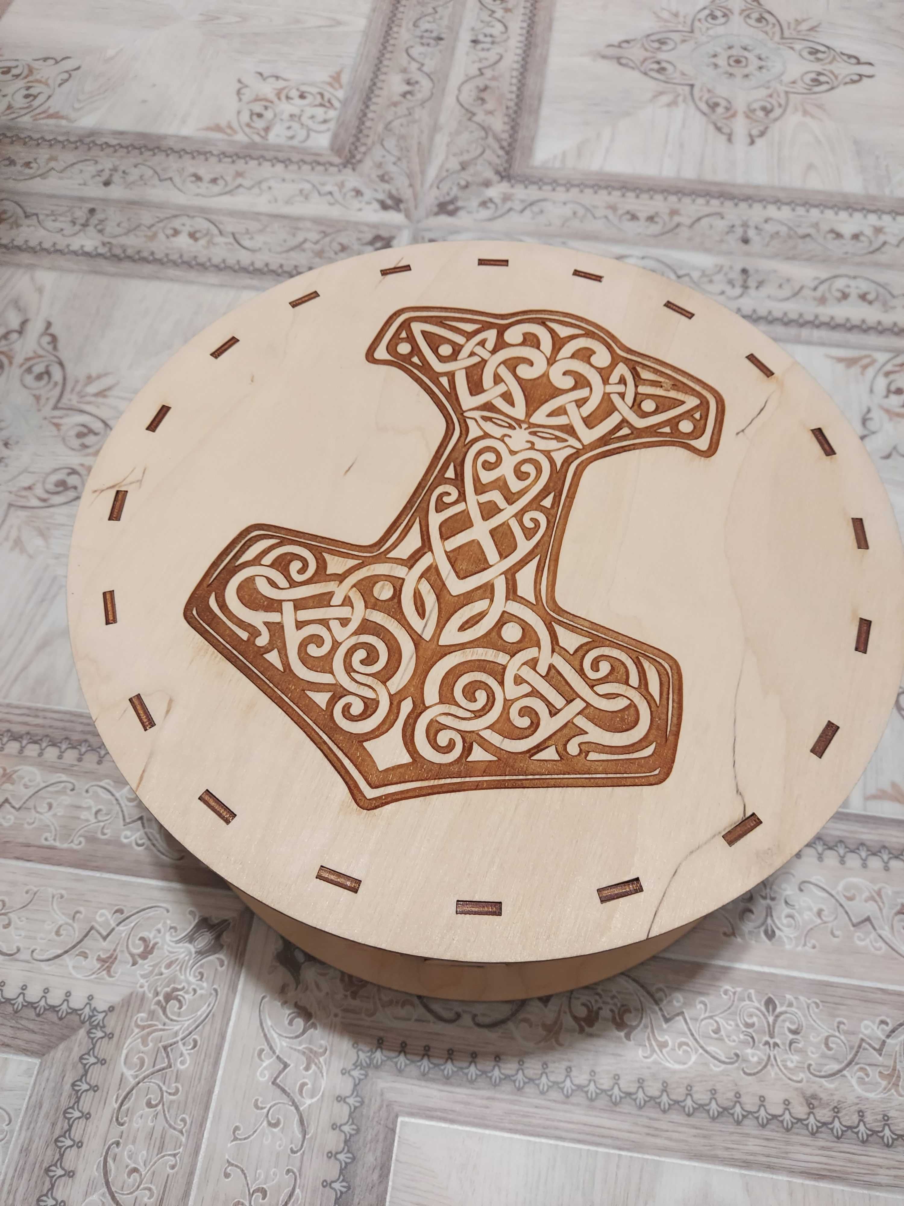 Шкатулка из березы для Рун.
