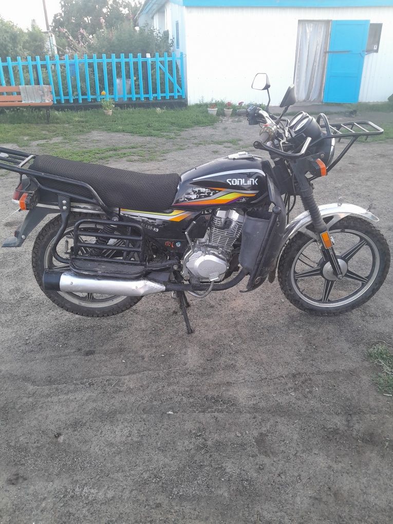 Продам мотоцикл 150 кубовый