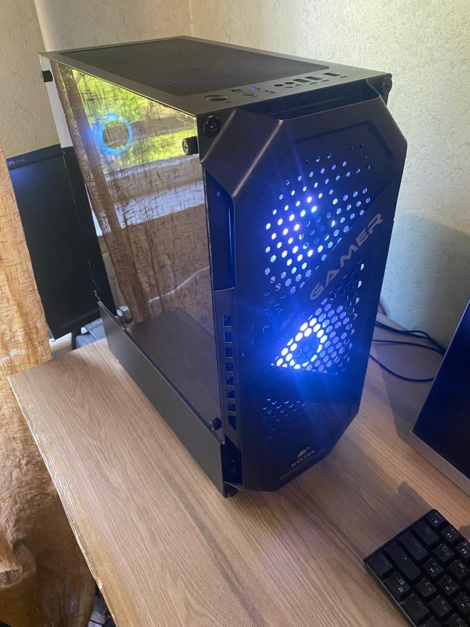 i5 10400f/ 1660 super/ 16 RAM/ 250 ssd nvme