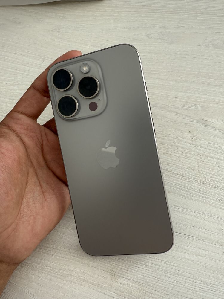 Iphone 15 pro 256гб