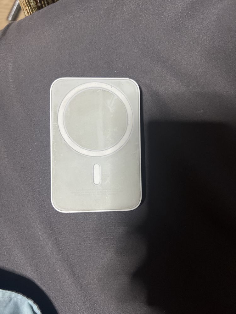 Apple MagSafe Battery Pack оригинал