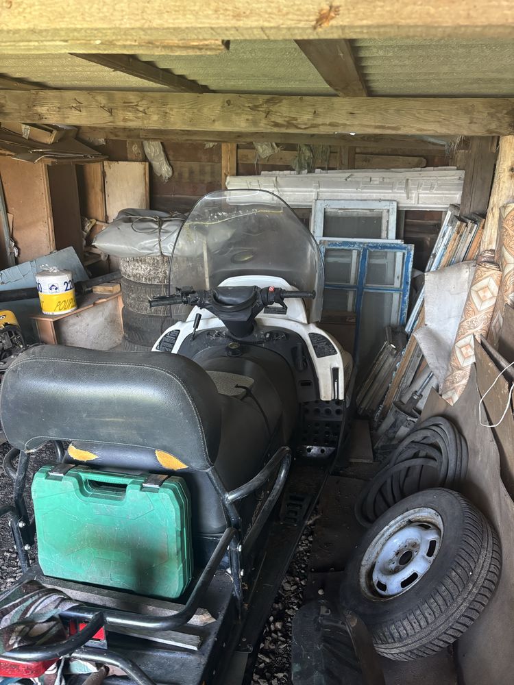 Продам Снегоход Тайга Варяг 550