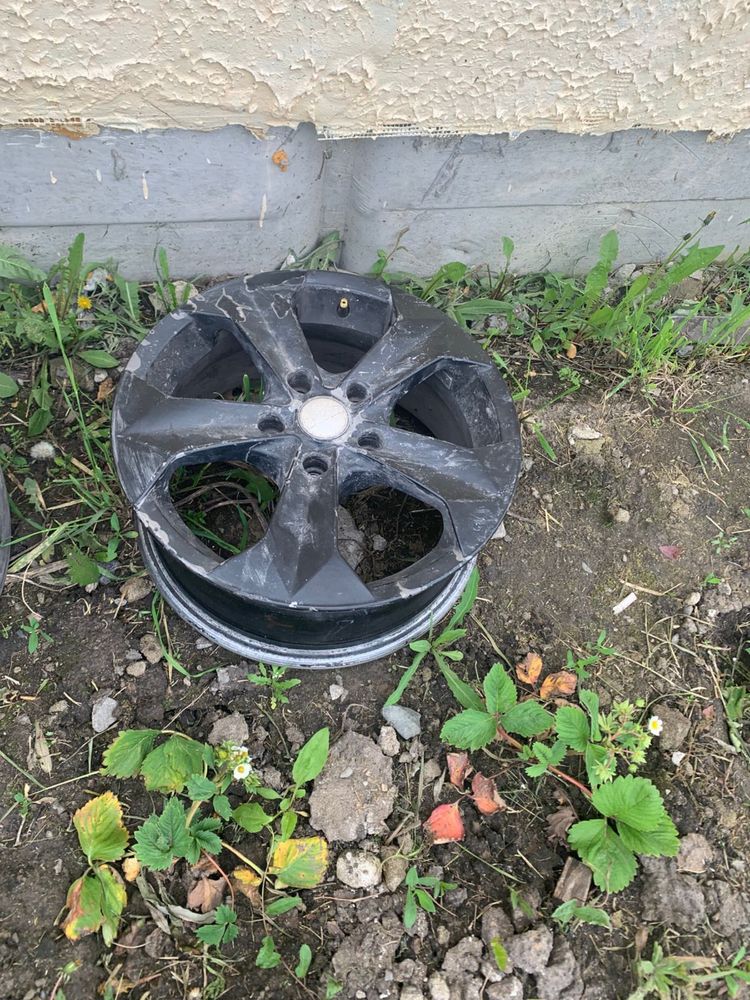 Продам диски r 16 114,3
