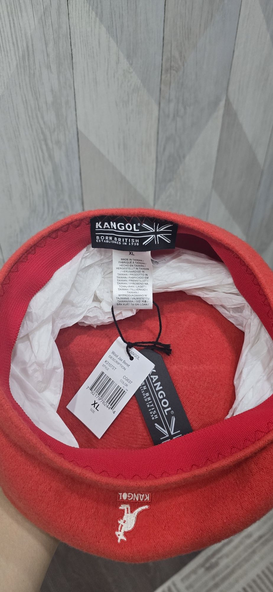 Продам берет от Kangol, оригинал