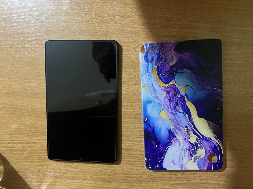 Galaxy Tab 128 гб. помять новый