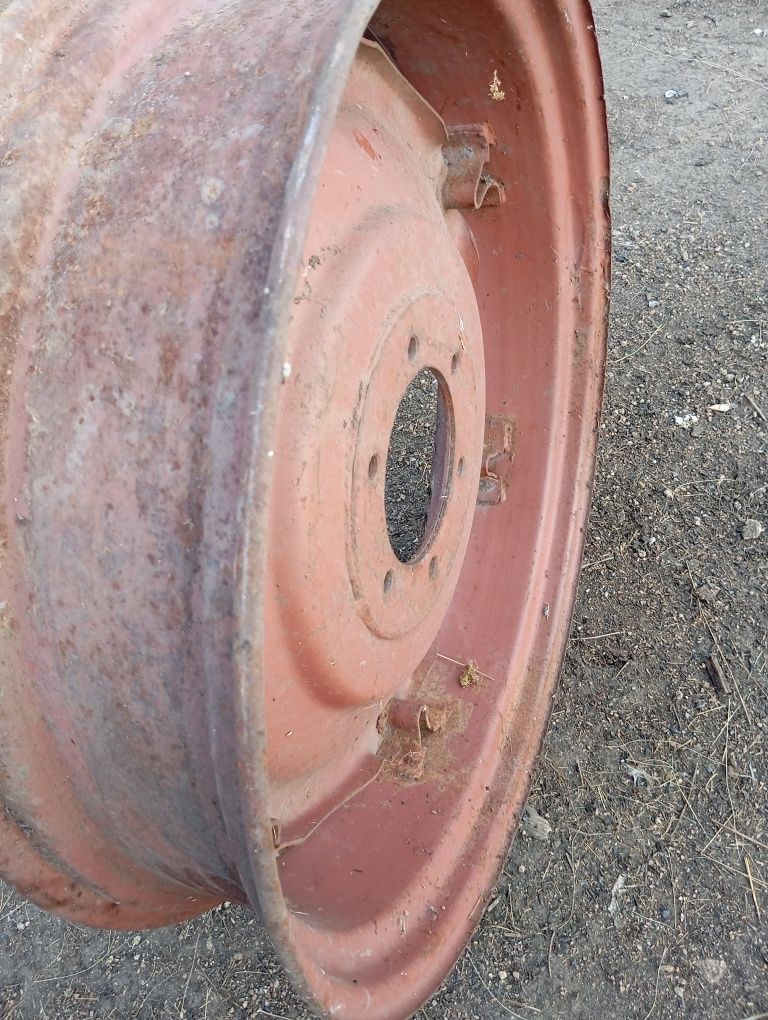 Продам задний диск на т-16, т-25