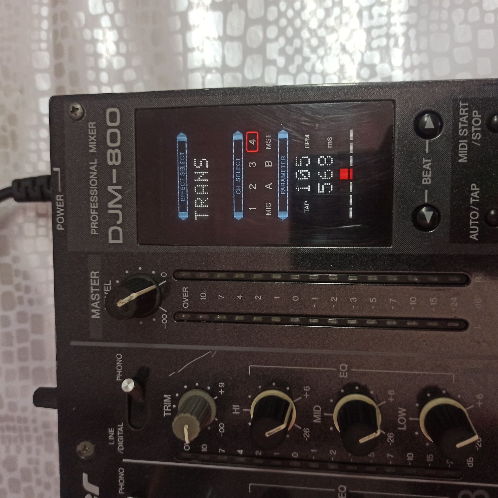 Dj микшер Pioneer DJM-800