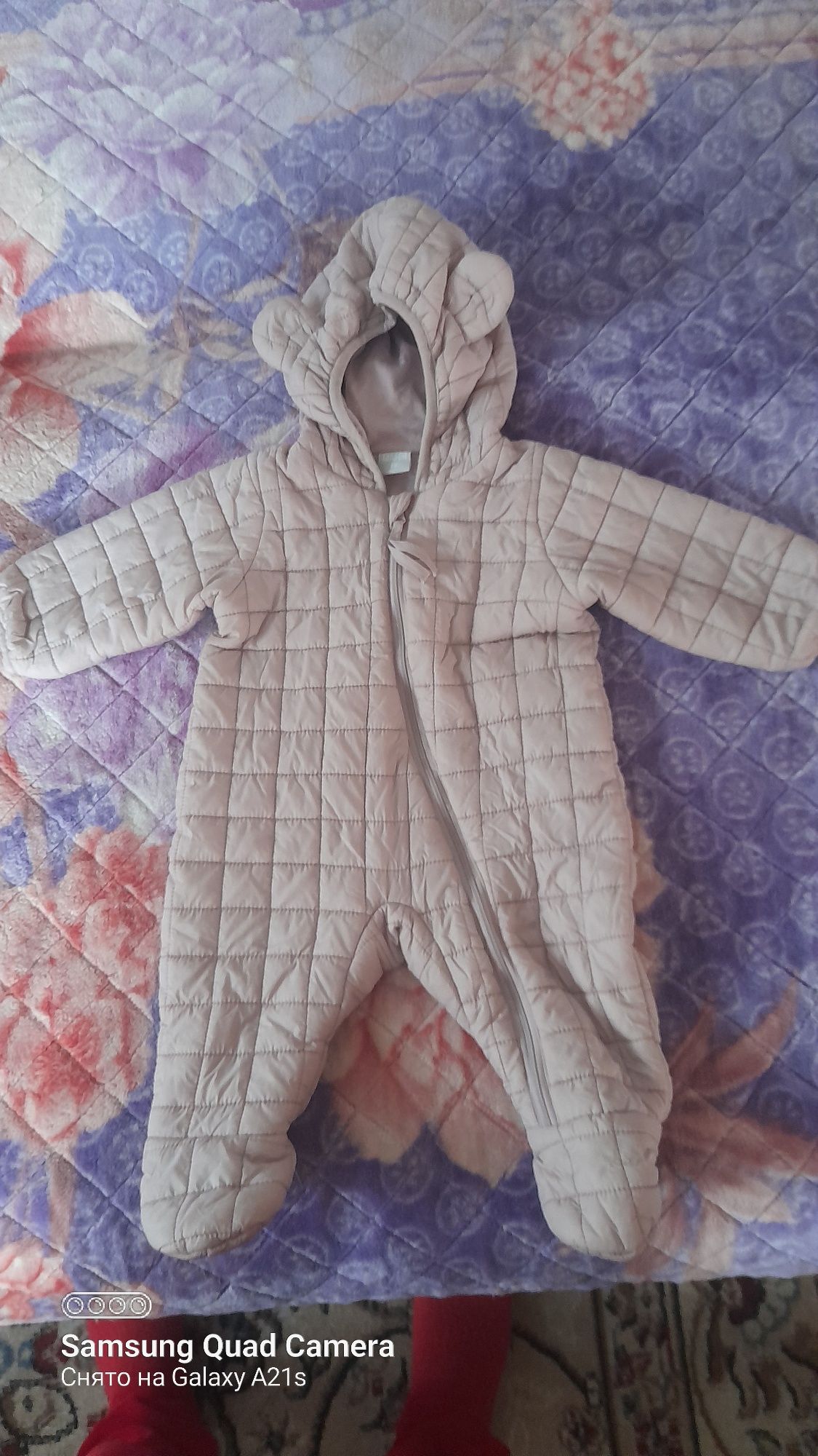 Продам коврик детский и Комбенизон