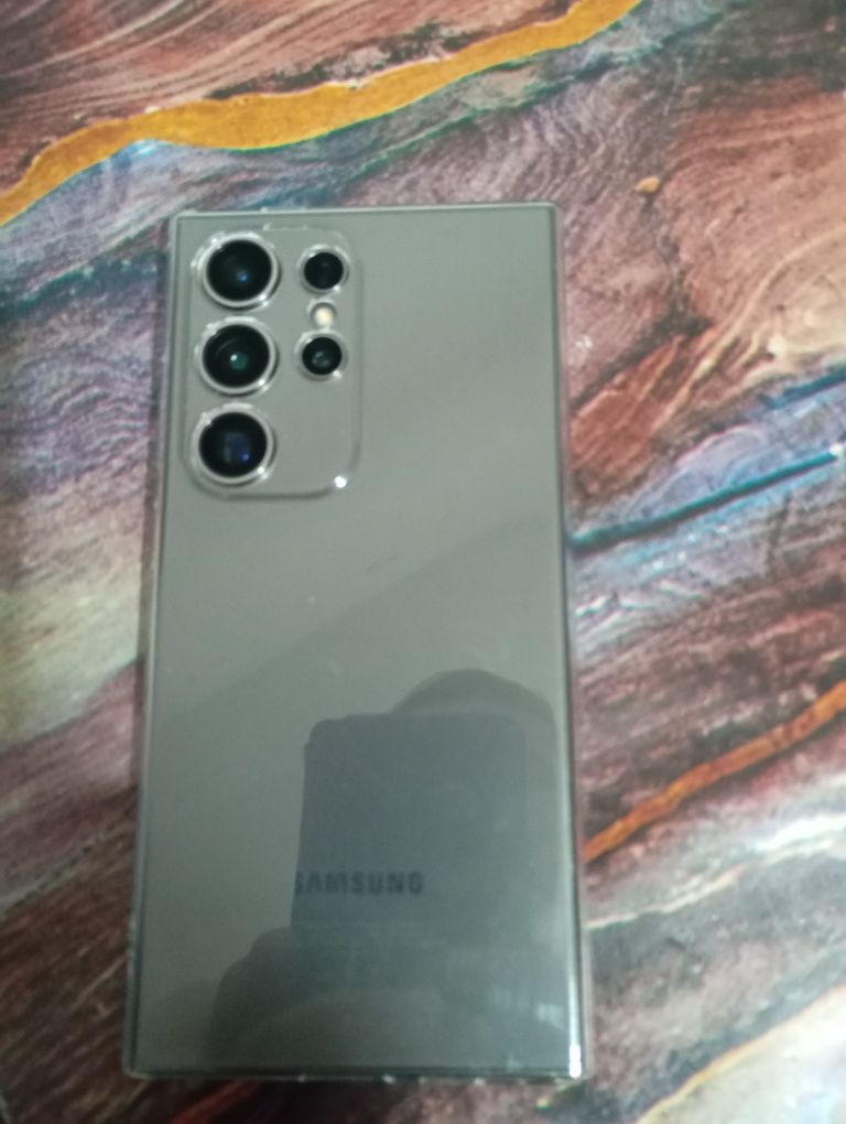 Обменяю Samsung S24ULTRA