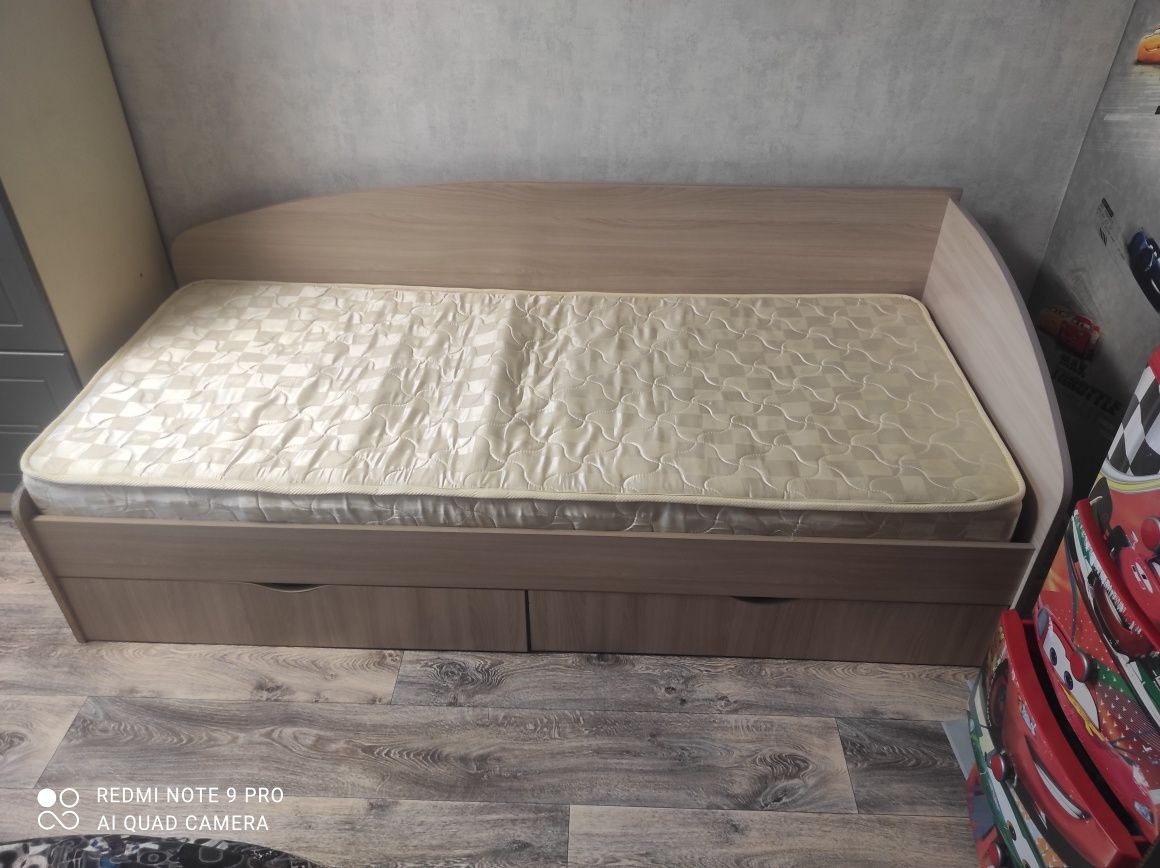 Подростковая кровать