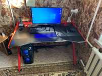 Продам стол DxRacer