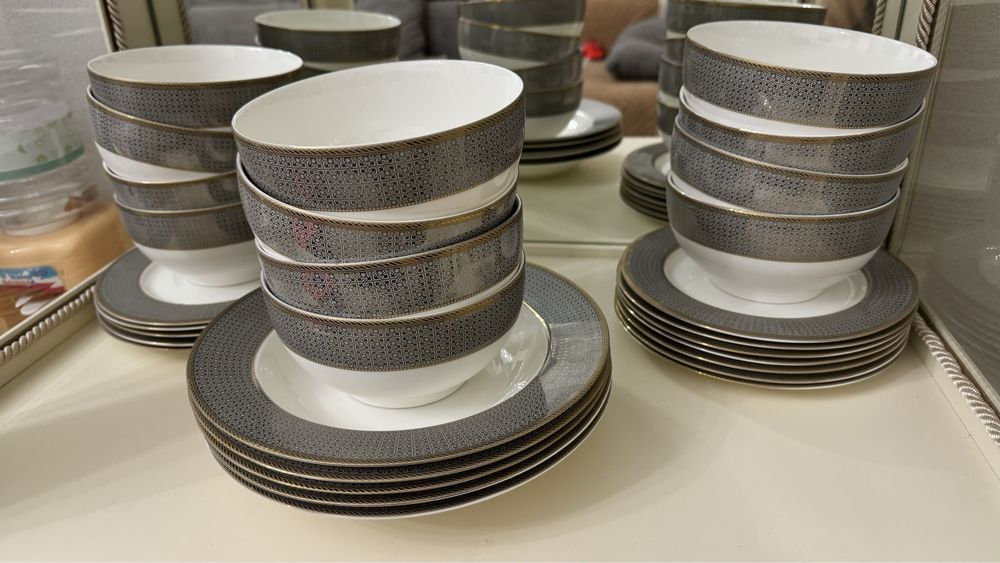 Продам арабский сервиз на 12 персон